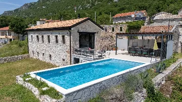 Spacious 4-Bedroom Villa in Bribir, Croatia