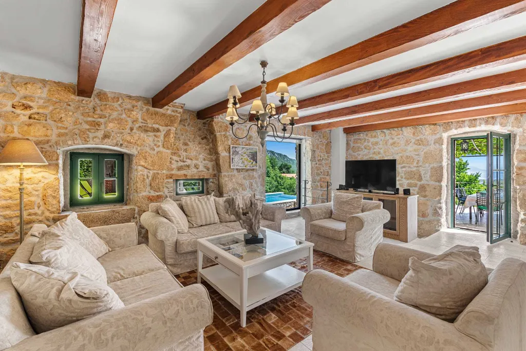 Stone-Style Villa with Sea View in Bribir