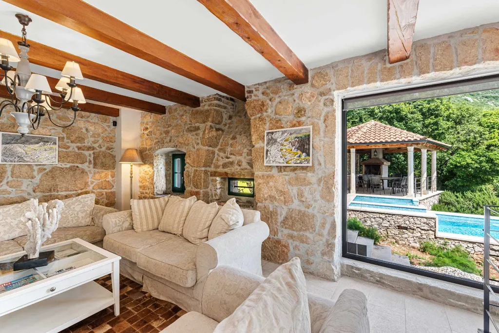 Stone-Style Villa with Sea View in Bribir