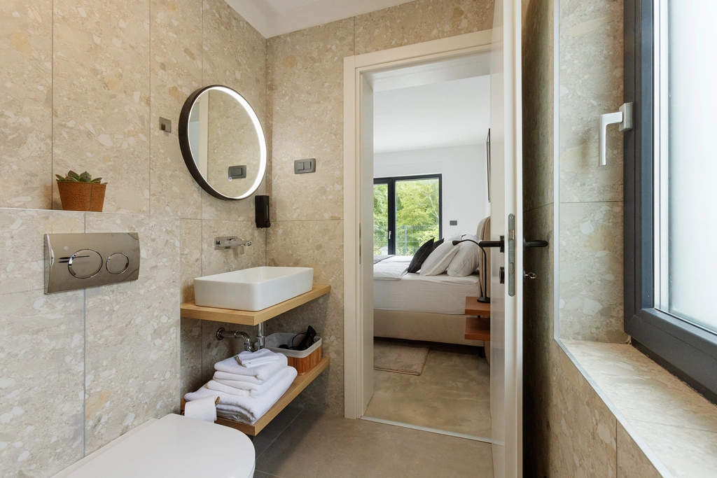 Villa in Grizane-Belgrad for 7 Guests