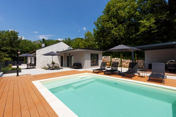 Villa in Grizane-Belgrad for 7 Guests