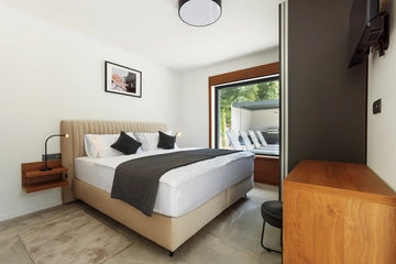 Villa in Grizane-Belgrad for 7 Guests