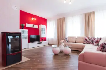 3-Bedroom Villa with Private Pool in Tribalj