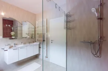 3-Bedroom Villa with Private Pool in Tribalj