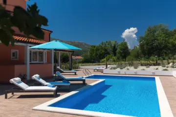 3-Bedroom Villa with Private Pool in Tribalj