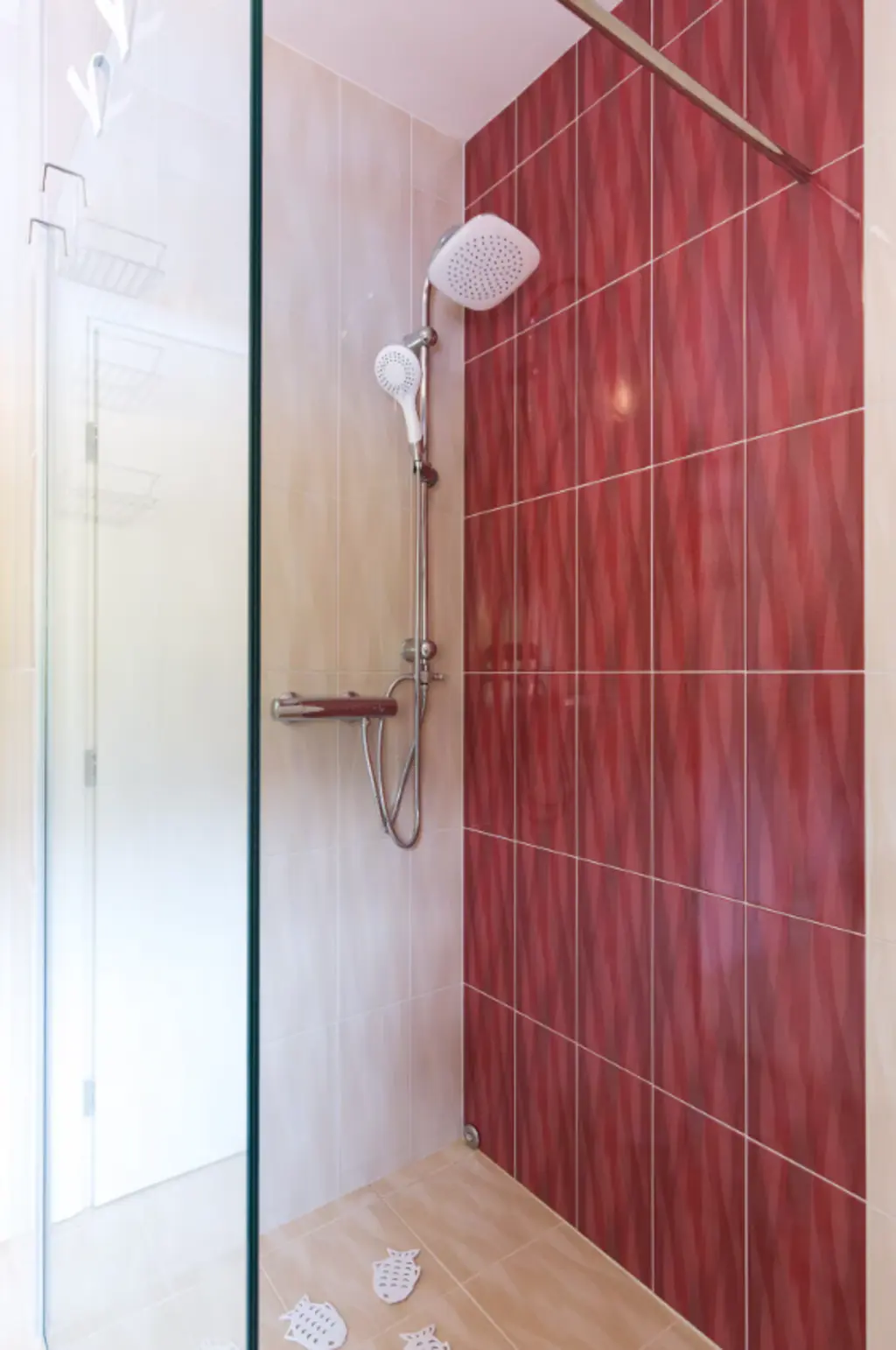 3-Bedroom Villa with Private Pool in Tribalj