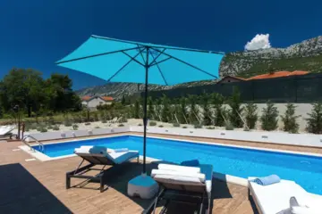 3-Bedroom Villa with Private Pool in Tribalj