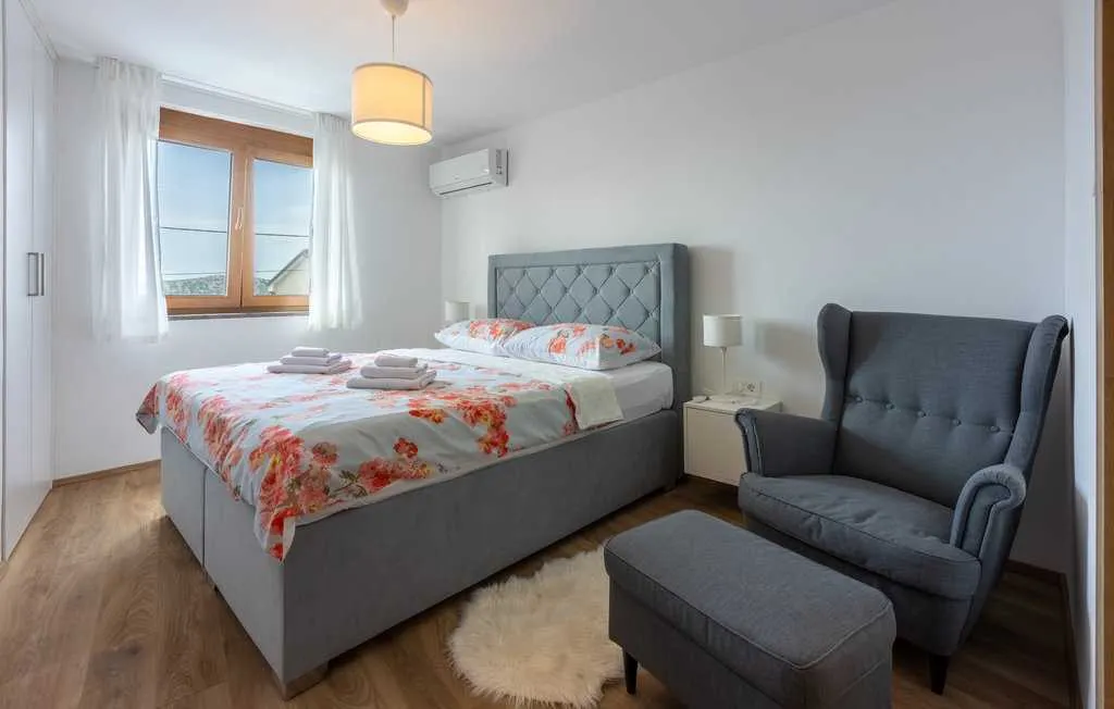 Grižane-Belgrad Villa with Private Pool & Sauna