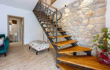 Grižane-Belgrad Villa with Private Pool & Sauna