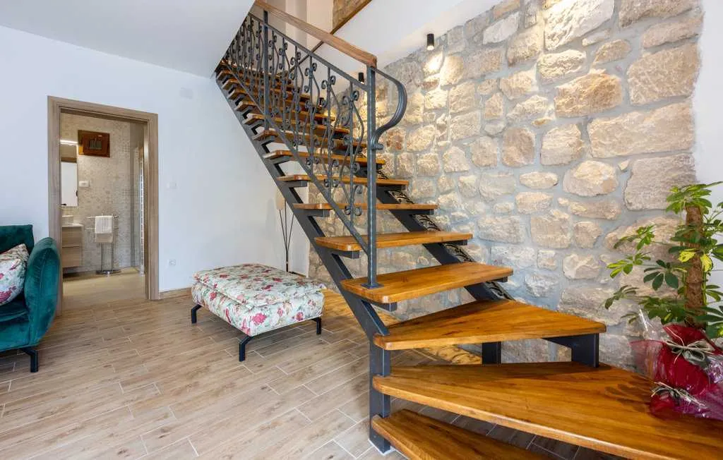 Grižane-Belgrad Villa with Private Pool & Sauna