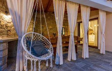 Grižane-Belgrad Villa with Private Pool & Sauna