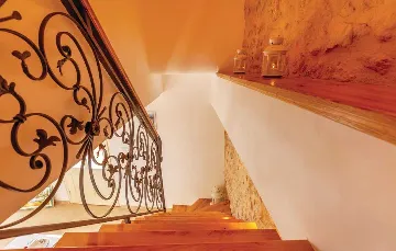 2-Bedroom Villa in Grižane-Belgrad (Up to 5)