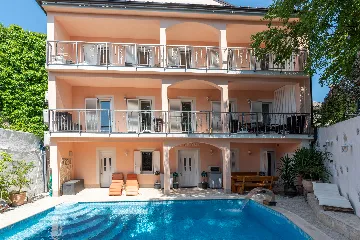 Novi Vinodolski Villa with Private Pool