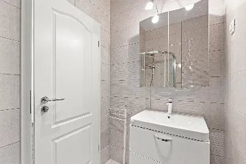 Novi Vinodolski Villa with Private Pool