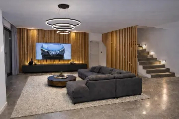 4-Bedroom Villa in Crikvenica for 8 Guests