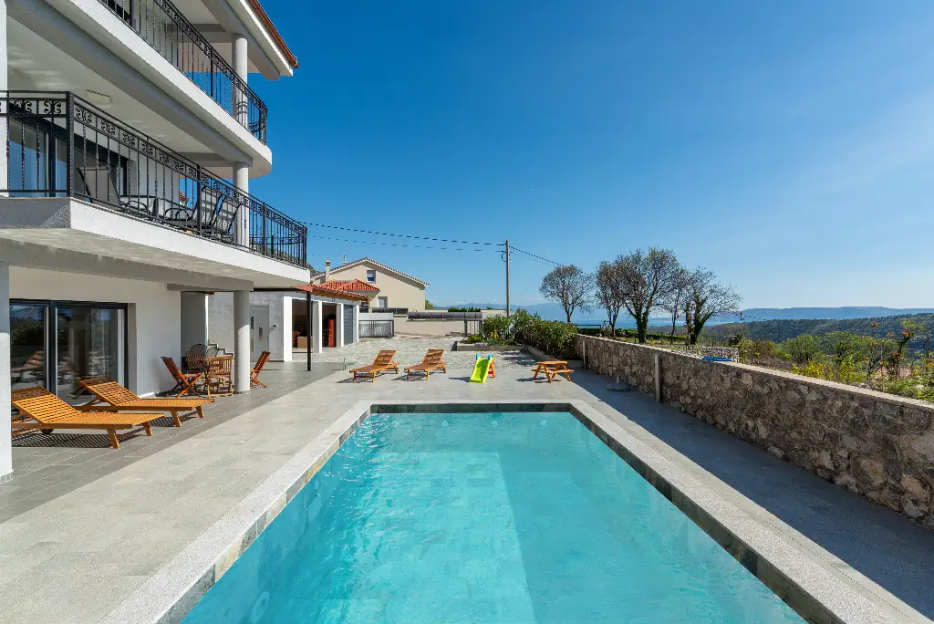 Bribir Villa for Groups with Outdoor Dining