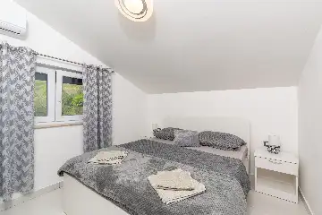 Bribir Villa for Groups with Outdoor Dining