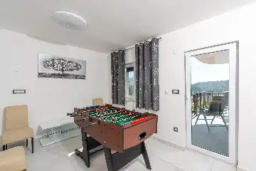 Bribir Villa for Groups with Outdoor Dining