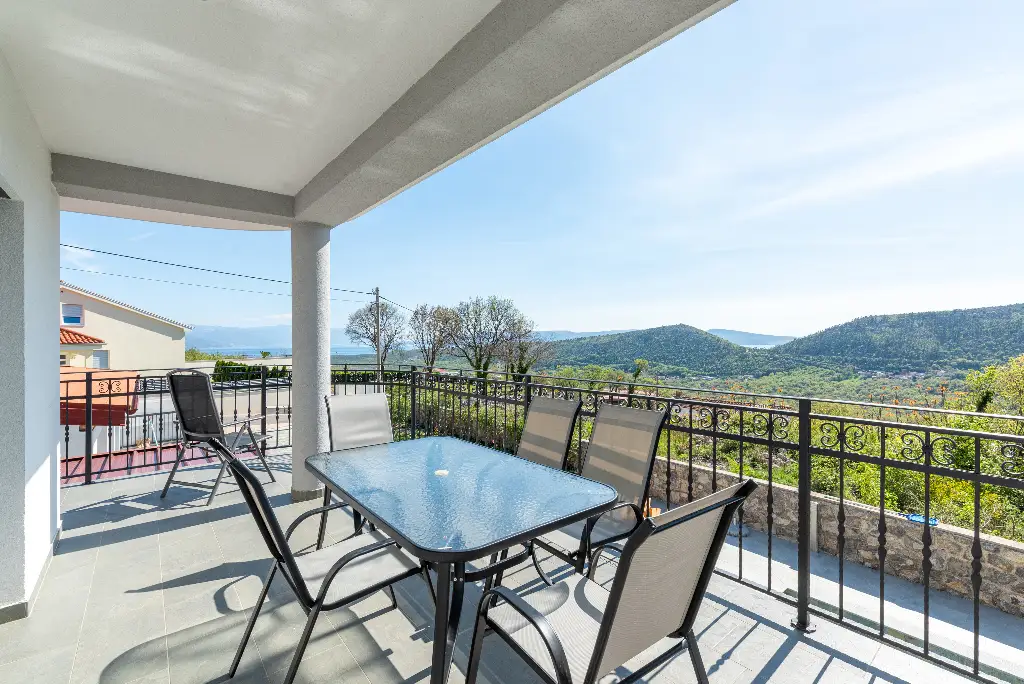 Bribir Villa for Groups with Outdoor Dining