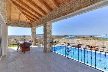 4-Bedroom Villa in Vrsi with Heated Pool