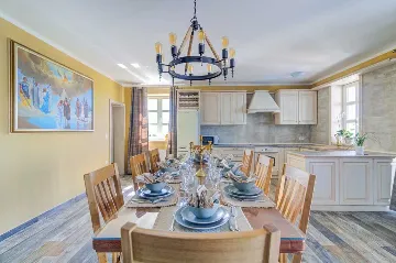 4-Bedroom Villa in Vrsi with Heated Pool