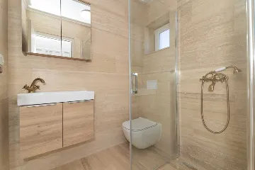 4-Bedroom Villa in Vrsi with Heated Pool