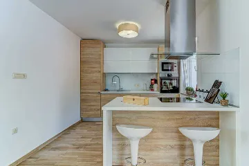 Semi-Detached Villa in Novi Vinodolski for 8 Guests