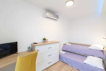 Semi-Detached Villa in Novi Vinodolski for 8 Guests