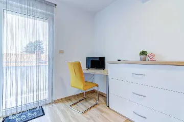 Semi-Detached Villa in Novi Vinodolski for 8 Guests