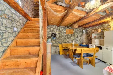 Semi-Detached Villa in Novi Vinodolski for 8 Guests