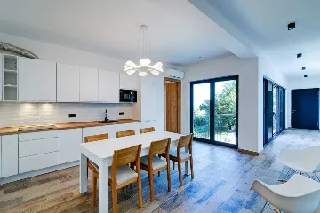 Matulji Sea-View Villa for Up to 13 Guests