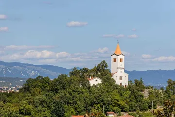 Matulji Sea-View Villa for Up to 13 Guests