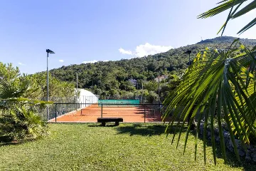 Matulji Sea-View Villa for Up to 13 Guests