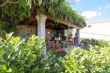 Matulji Sea-View Villa for Up to 13 Guests