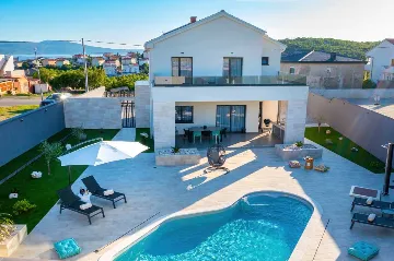 Modern Villa with Private Heated Pool in Novi Vinodolski