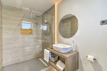 Modern Villa with Private Heated Pool in Novi Vinodolski