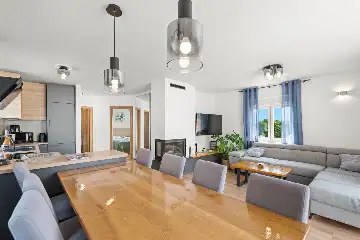 Villa with Sea Views in Ledenice for up to 9