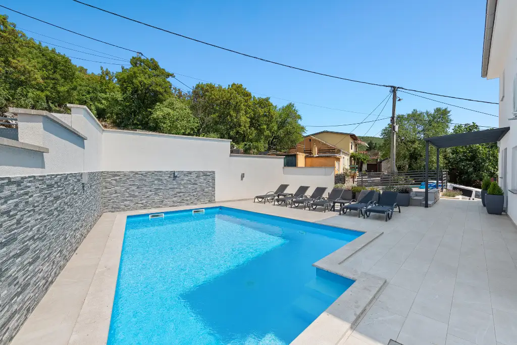 Villa with Sea Views in Ledenice for up to 9