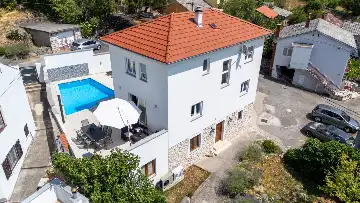 Villa with Sea Views in Ledenice for up to 9