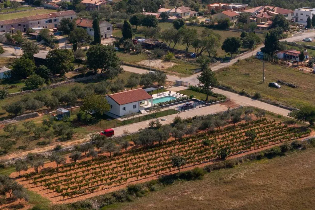 Villa in Vodnjan with Large 52 m² Pool