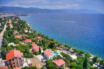 5-Bedroom Villa in Novi Vinodolski for Up to 10