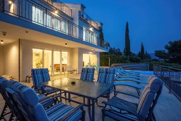 5-Bedroom Villa in Novi Vinodolski for Up to 10