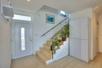 5-Bedroom Villa in Novi Vinodolski for Up to 10