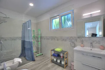 5-Bedroom Villa in Novi Vinodolski for Up to 10