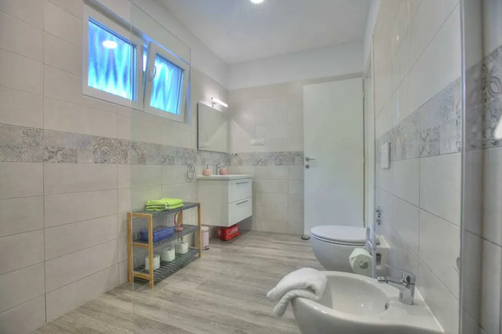 5-Bedroom Villa in Novi Vinodolski for Up to 10