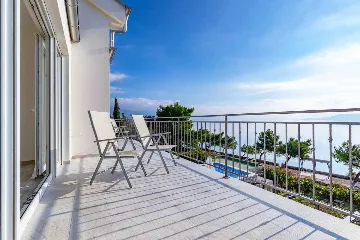 5-Bedroom Villa in Novi Vinodolski for Up to 10