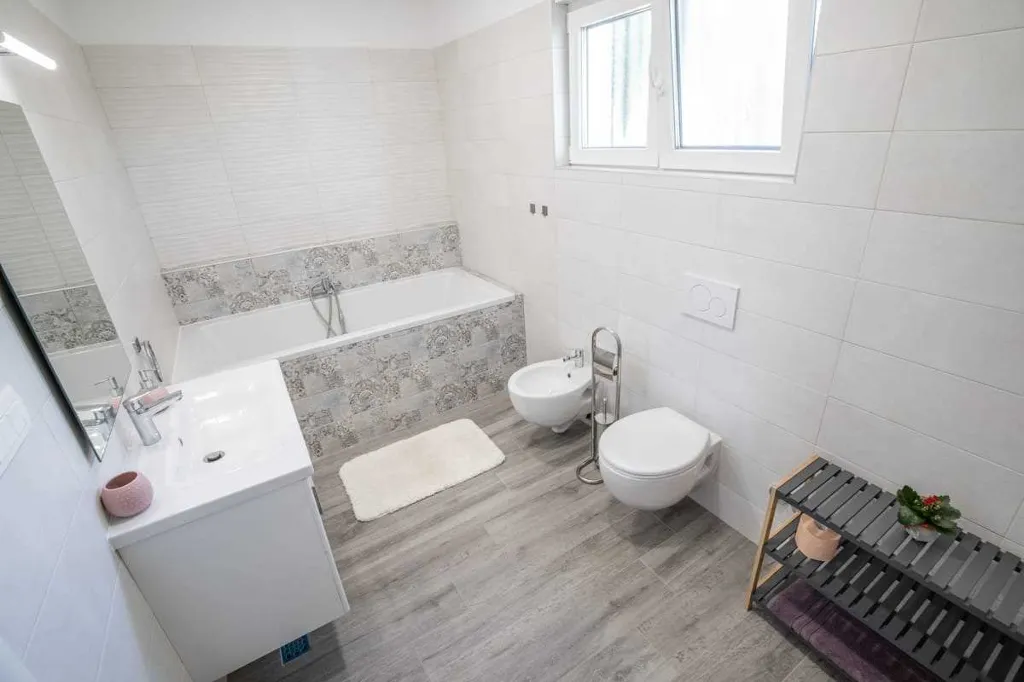 5-Bedroom Villa in Novi Vinodolski for Up to 10