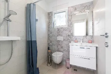 5-Bedroom Villa in Novi Vinodolski for Up to 10