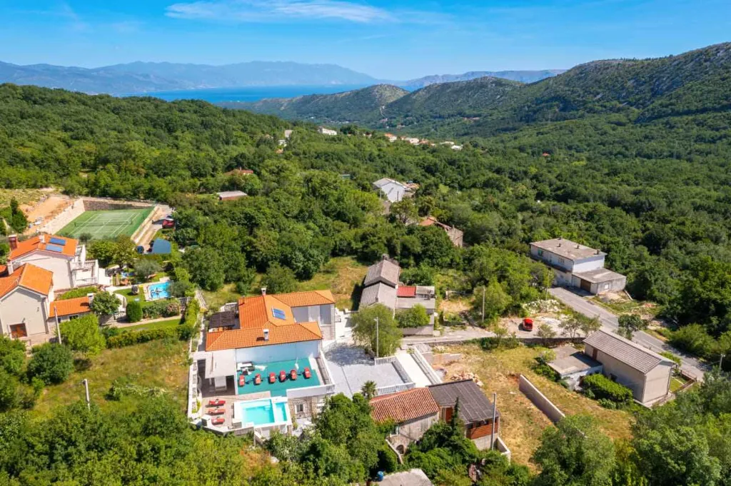 Bribir 4-Bedroom Villa for up to 10 Guests