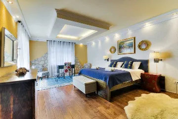 Bribir 4-Bedroom Villa for up to 10 Guests